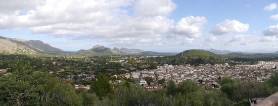 Blick auf Pollença vom Mirador del Calvari